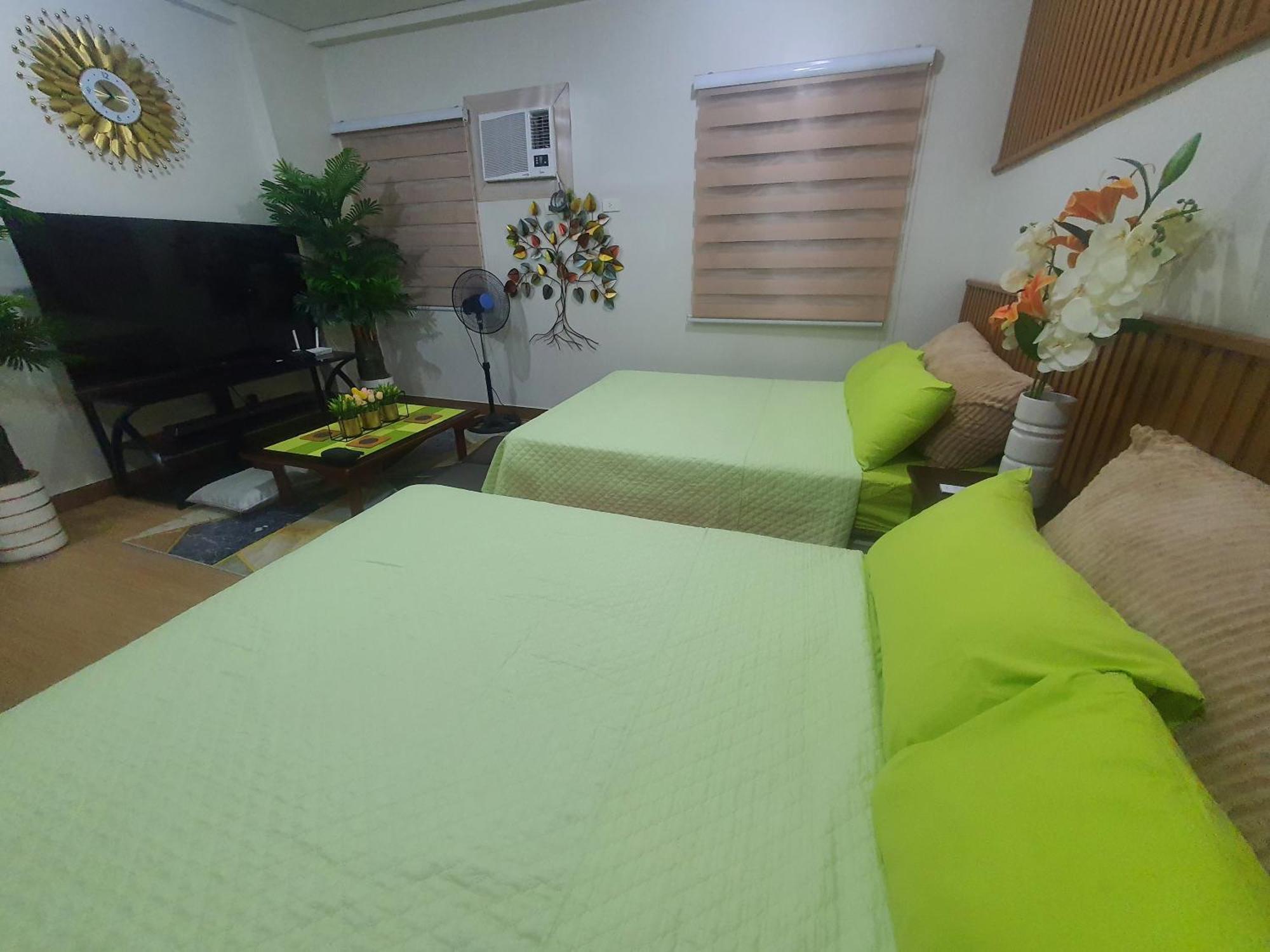 Staycation Ni Inday 트레스 마르티레스 외부 사진